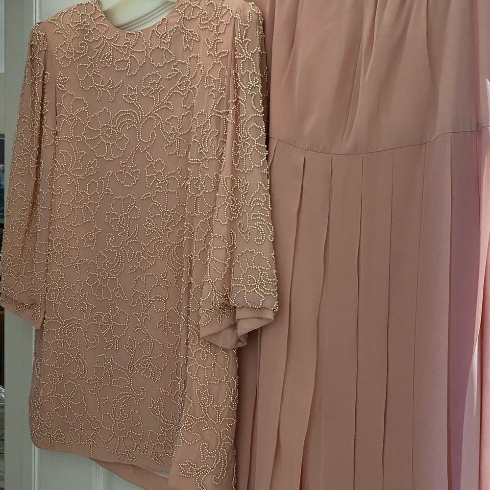 Women’s 2 piece beaded pleated skirt set